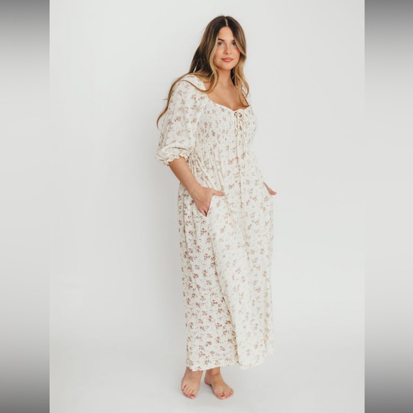Worth Collective Dresses & Skirts - Worth Collective Cecilia 100% Cotton Smoked Maxi Dress - XS